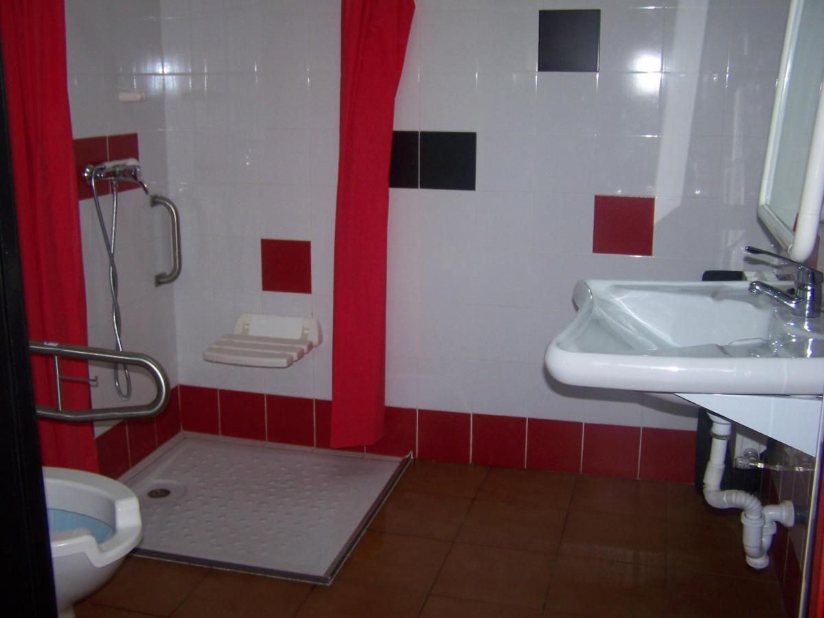 Quadruple Room with Private Bathroom,993155065:JPEG